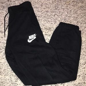 nike joggers